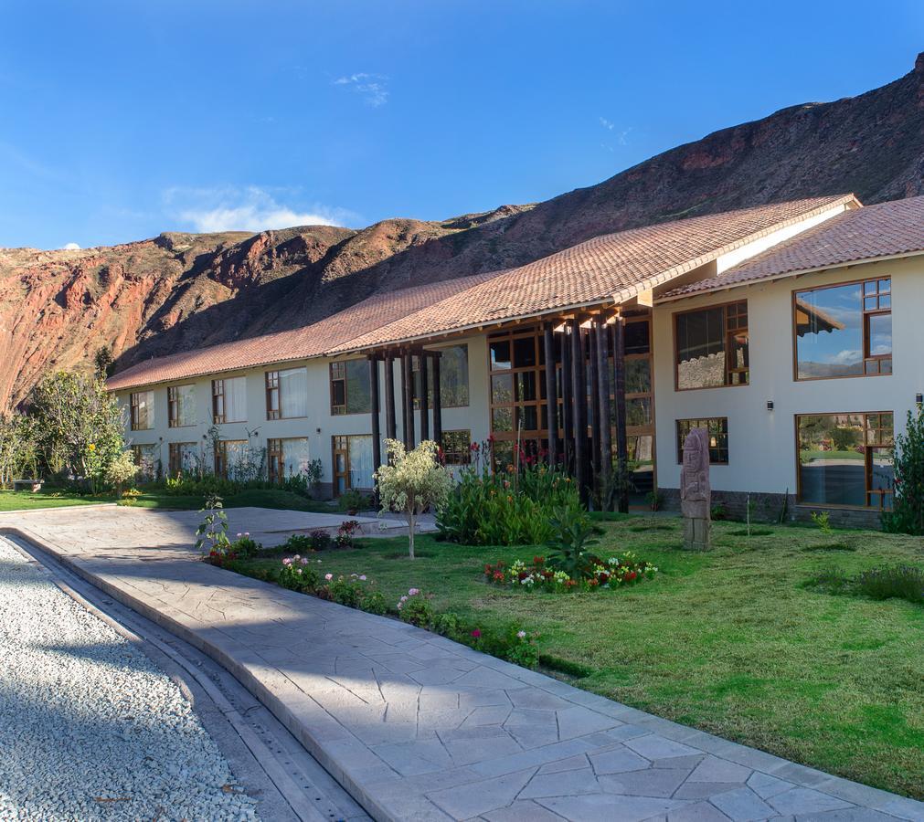 Taypikala Deluxe Valle Sagrado Urubamba Exterior photo