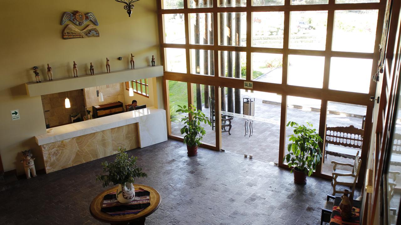 Taypikala Deluxe Valle Sagrado Urubamba Exterior photo