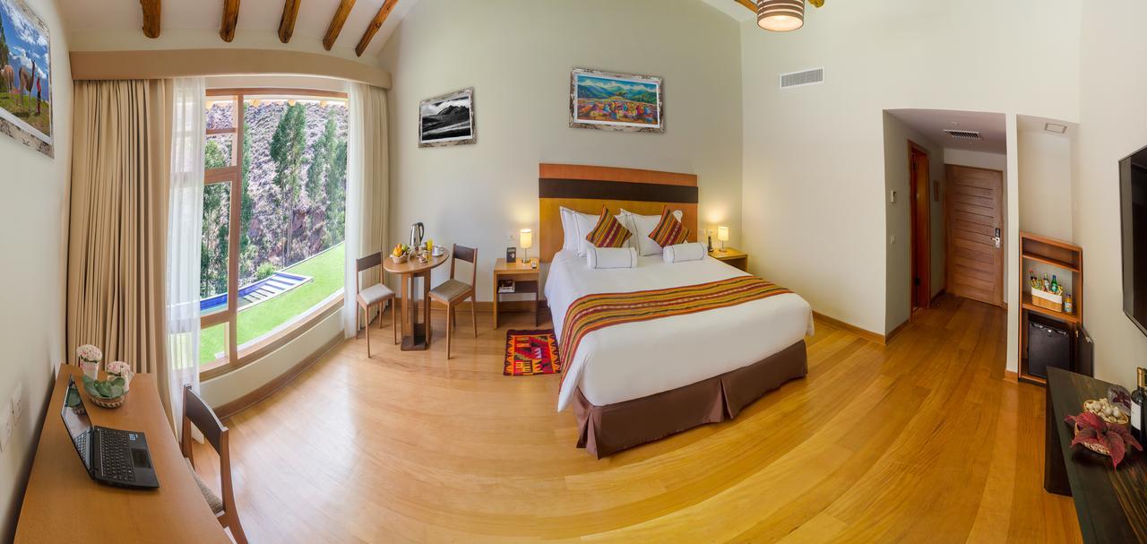 Taypikala Deluxe Valle Sagrado Urubamba Exterior photo